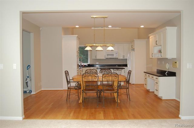 9843 Creekwood Trail, Davisburg, MI 48350