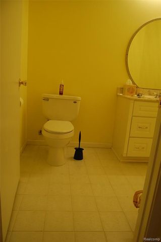 9843 Creekwood Trail, Davisburg, MI 48350