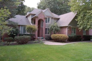9843 Creekwood Trail, Davisburg, MI 48350