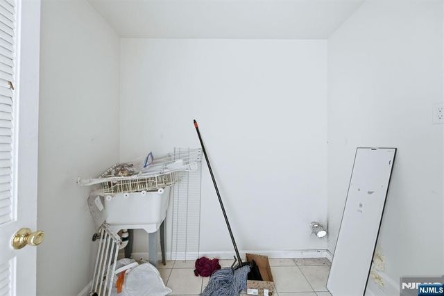 303-305 Runyon Street, Newark, NJ 07108