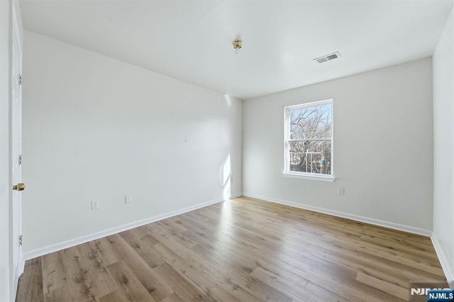 303-305 Runyon Street, Newark, NJ 07108