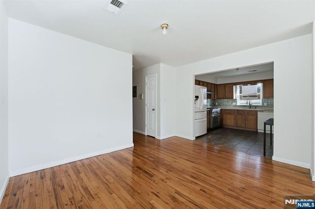 303-305 Runyon Street, Newark, NJ 07108