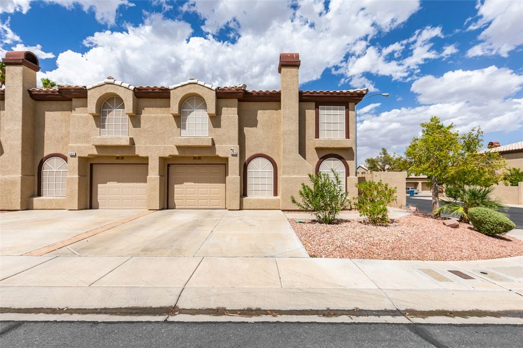 684 Harbor Mist Avenue, Henderson, NV 89015 — exterior