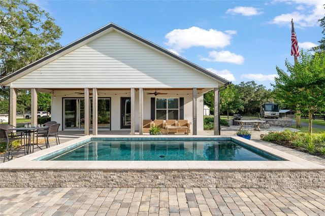 11140 NW 160TH AVENUE, Morriston, FL 32668