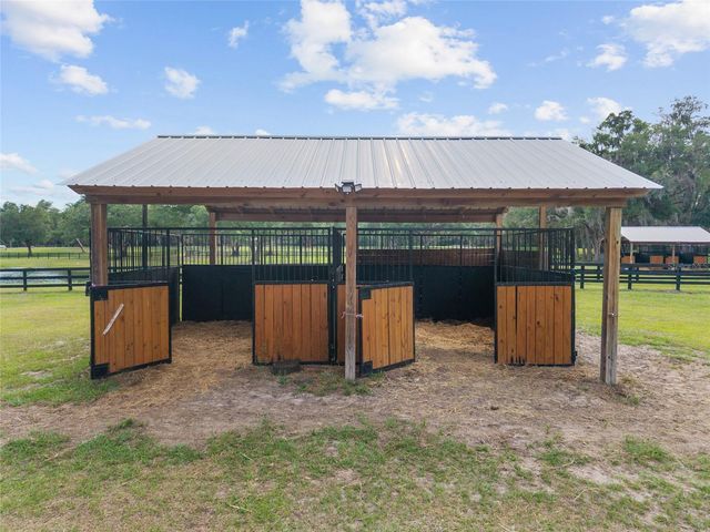 11140 NW 160TH AVENUE, Morriston, FL 32668