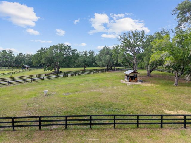 11140 NW 160TH AVENUE, Morriston, FL 32668