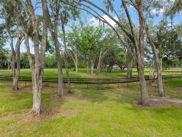 11140 NW 160TH AVENUE, Morriston, FL 32668