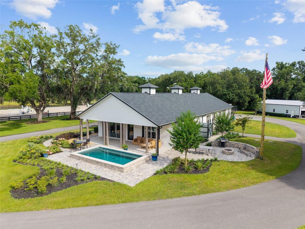 11140 NW 160TH AVENUE, Morriston, FL 32668