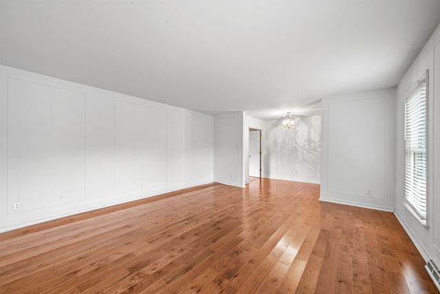 107 N Sunset Cir, Hopkinsville, KY 42240