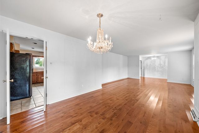 107 N Sunset Cir, Hopkinsville, KY 42240