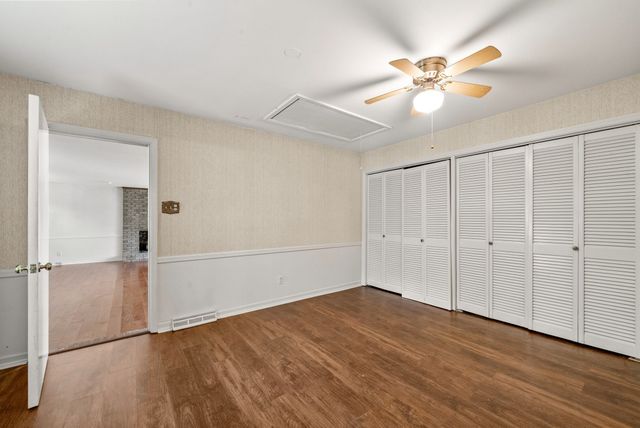 107 N Sunset Cir, Hopkinsville, KY 42240