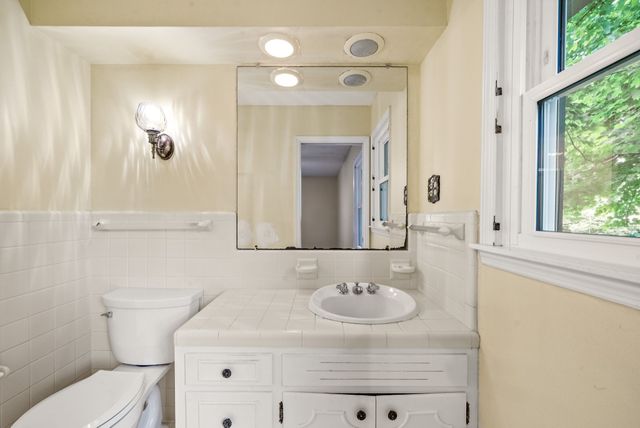 107 N Sunset Cir, Hopkinsville, KY 42240