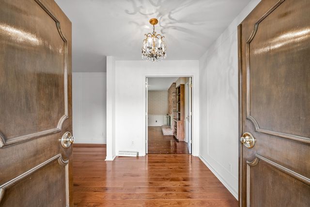 107 N Sunset Cir, Hopkinsville, KY 42240