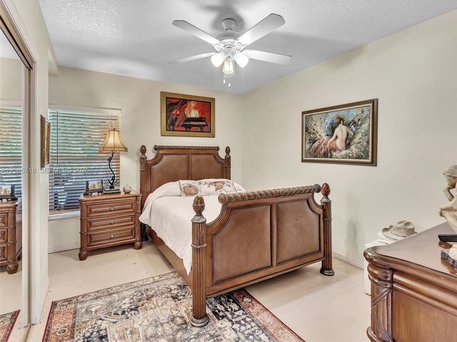 5301 SW 190th Avenue, Southwest Ranches, FL 33332