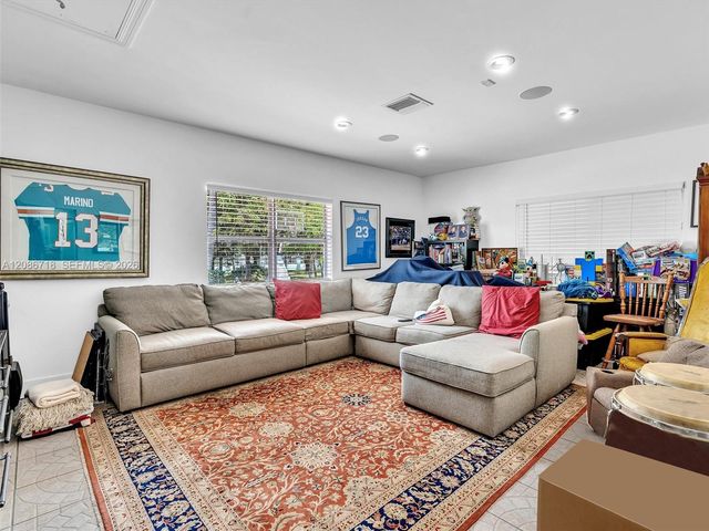 5301 SW 190th Avenue, Southwest Ranches, FL 33332