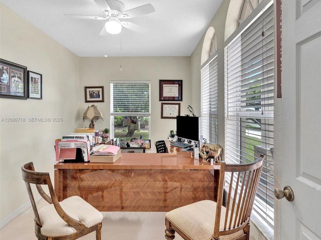 5301 SW 190th Avenue, Southwest Ranches, FL 33332