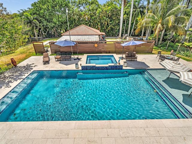 5301 SW 190th Avenue, Southwest Ranches, FL 33332