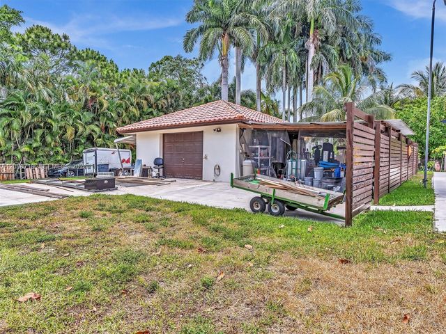 5301 SW 190th Avenue, Southwest Ranches, FL 33332