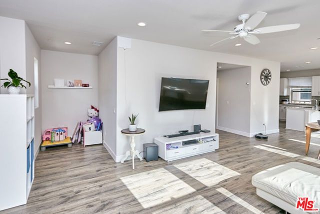 9831 Alburtis Avenue 37, Santa Fe Springs, CA 90670