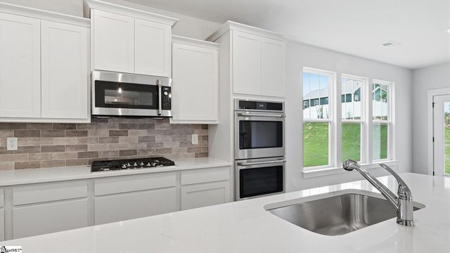 22 Long Branch Court, Anderson, SC 29621