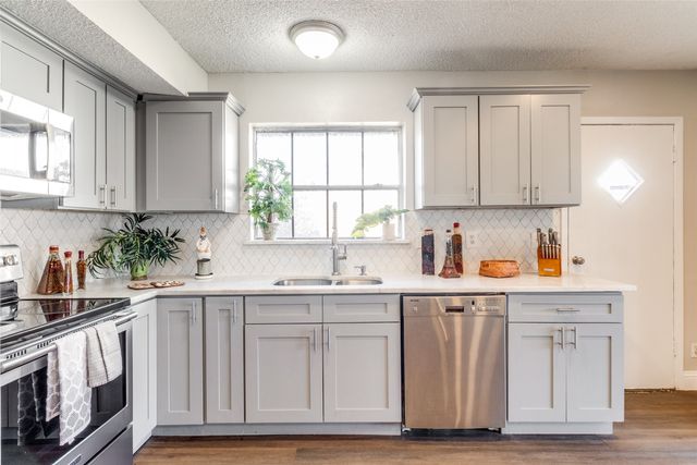 103 Wake Drive, Richardson, TX 75081