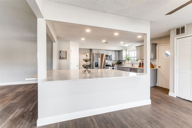 103 Wake Drive, Richardson, TX 75081