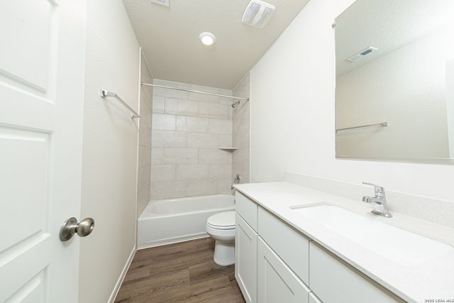 14927 Fischer Garden, San Antonio, TX 78253