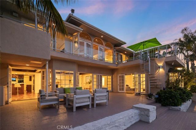 218 Evening Star, Newport Beach, CA 92660