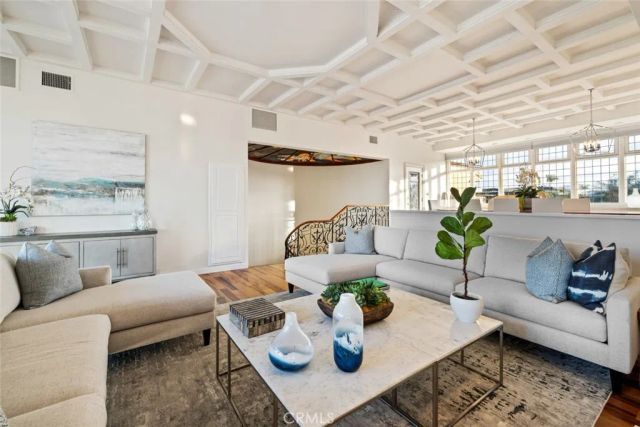 218 Evening Star, Newport Beach, CA 92660