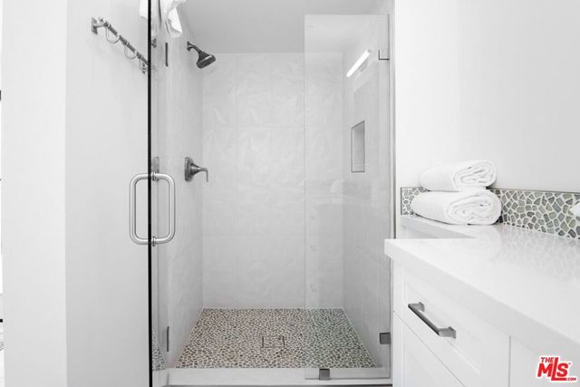 1703 Plaza Del Sur 2, Newport Beach, CA 92661