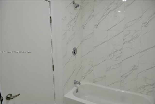 1160 NW 2nd St, Florida City, FL 33034