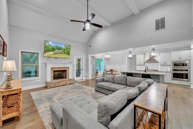 103 Heights Avenue, Forsyth, GA 31029