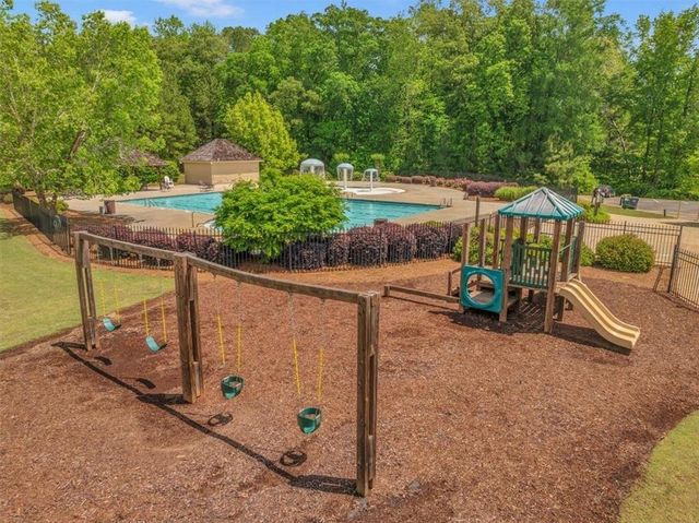 103 Heights Avenue, Forsyth, GA 31029