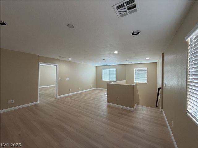 5669 Sleeping Creek Street, North Las Vegas, NV 89081