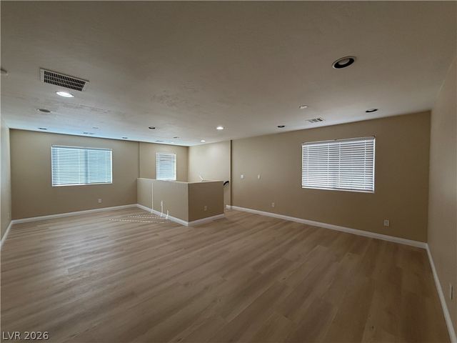 5669 Sleeping Creek Street, North Las Vegas, NV 89081