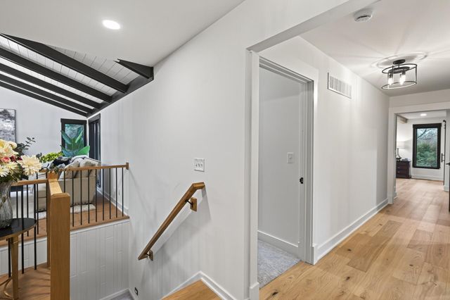 10215 27th Avenue N, Plymouth, MN 55441