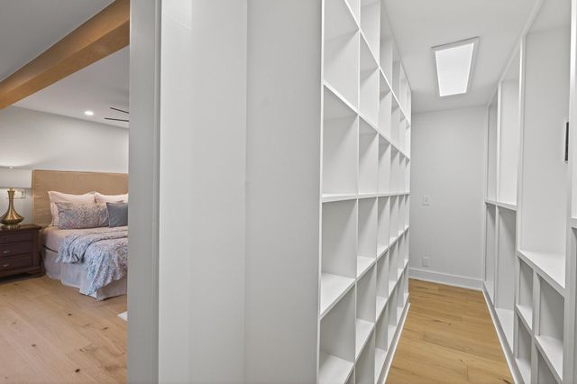 10215 27th Avenue N, Plymouth, MN 55441