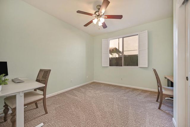 245 Woodhaven Pl, West Sacramento, CA 95605