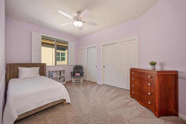 245 Woodhaven Pl, West Sacramento, CA 95605