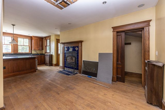 29 Gorham St, Chelmsford, MA 01824