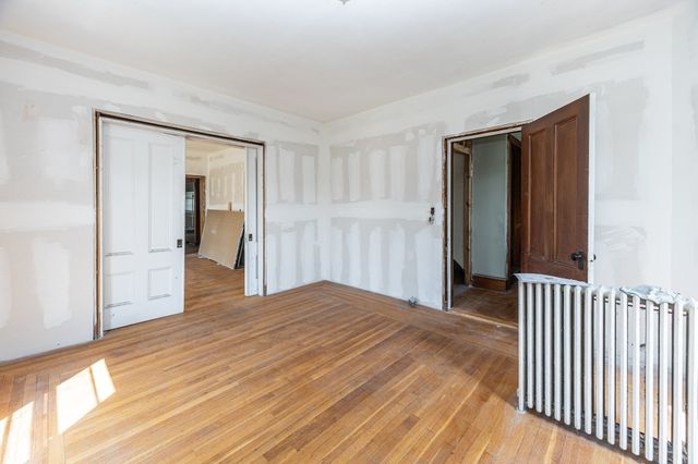 29 Gorham St, Chelmsford, MA 01824