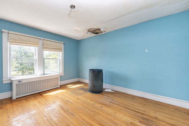 29 Gorham St, Chelmsford, MA 01824