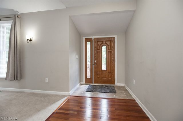 9338 Liberty Road, Twinsburg, OH 44087