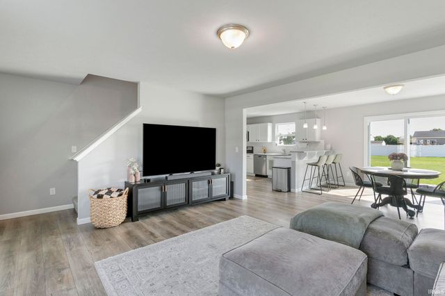 50680 Deer Crossing Trail, Elkhart, IN 46514