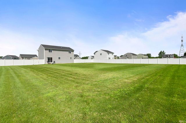 50680 Deer Crossing Trail, Elkhart, IN 46514