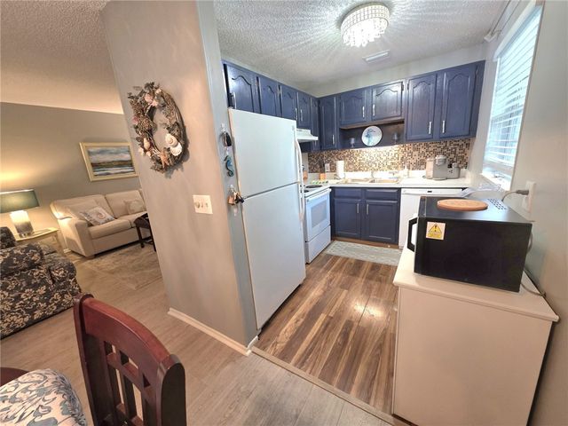 46 Vista Gardens Trail 205, Vero Beach, FL 32962