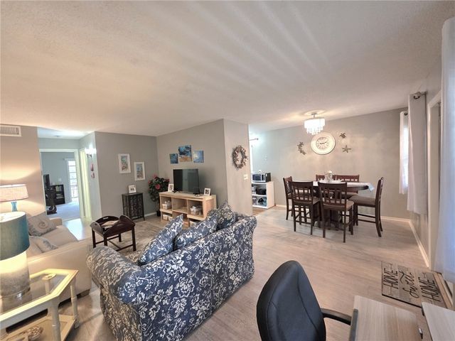 46 Vista Gardens Trail 205, Vero Beach, FL 32962