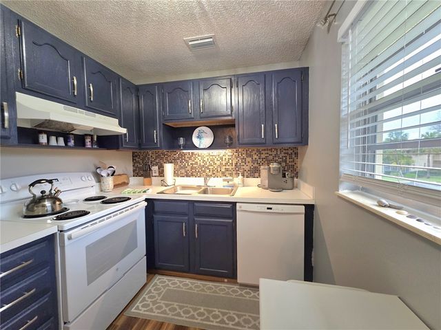 46 Vista Gardens Trail 205, Vero Beach, FL 32962