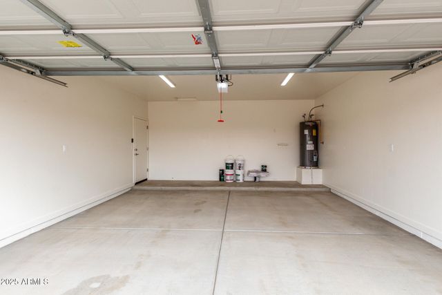 4070 N GOLDEN Street, Eloy, AZ 85131