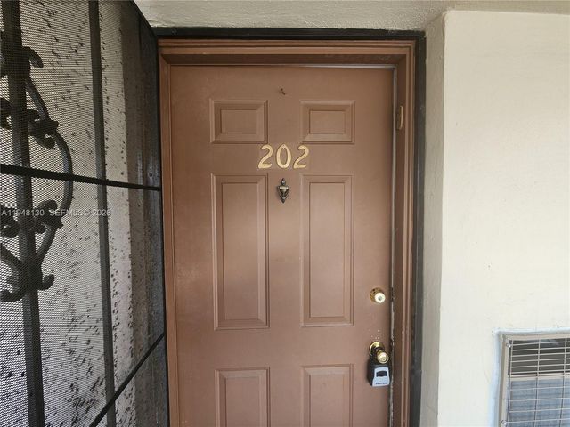 7600 NW 5th Ct 202, Margate, FL 33063